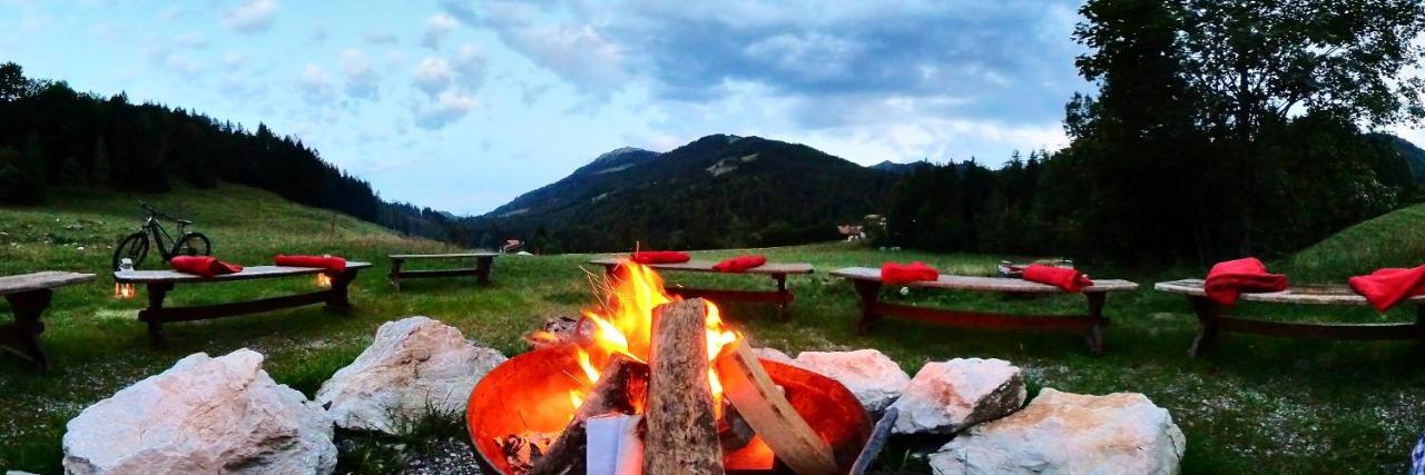 Feuriger Tatzlwurm Hotell Bayrischzell Exteriör bild
